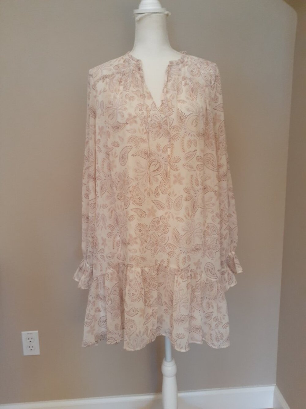 Melrose & Market Chiffon Mini Dress